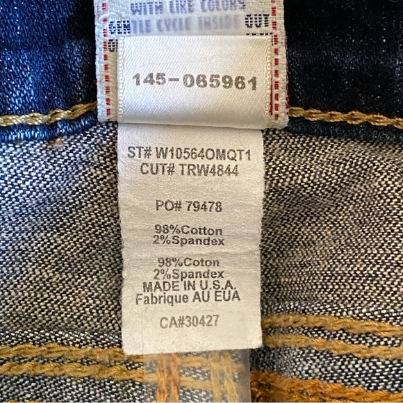 True Religion I Becky QT I Mid-Rise Boot Cut Jeans - Picture 11 of 16